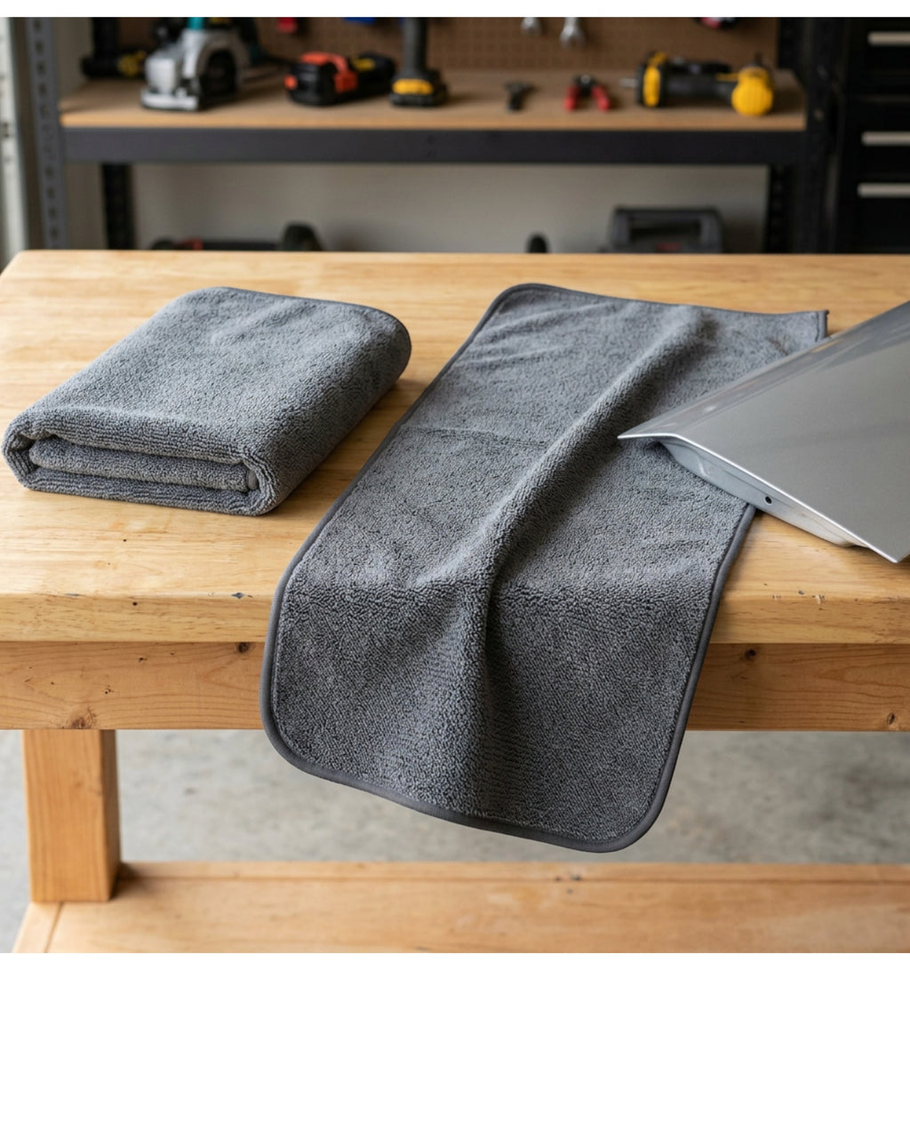 Mvftr Twisted Loop Microfiber Car Drying Towel Set of 2 Graphite - Lifestyle view